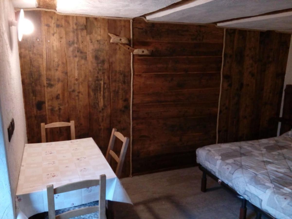 Agri-B&B Lou Col Canosio Ngoại thất bức ảnh